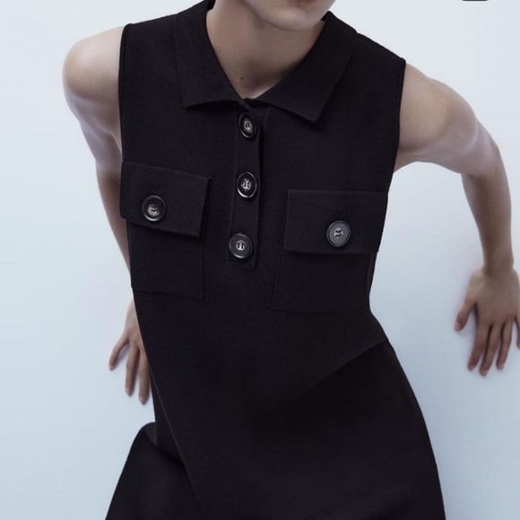 Zara Dresses & Skirts - Zara A line knit dress with collar front pockets sleeveless size small